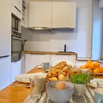 Apartment 4 Chateaux Lastours 3 Star 3 Bed Bel Appartement Familial Quertineux *