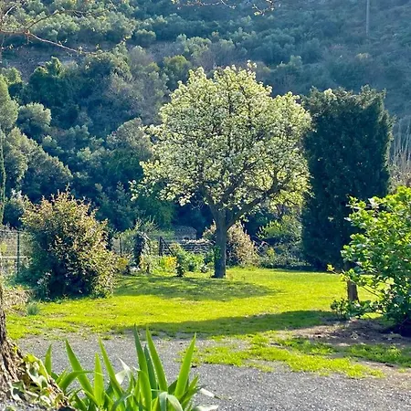 Apartment 3 Star 3 Bed Quertineux Historic 4 Cathar Chateaux Lastours Air Conditioned