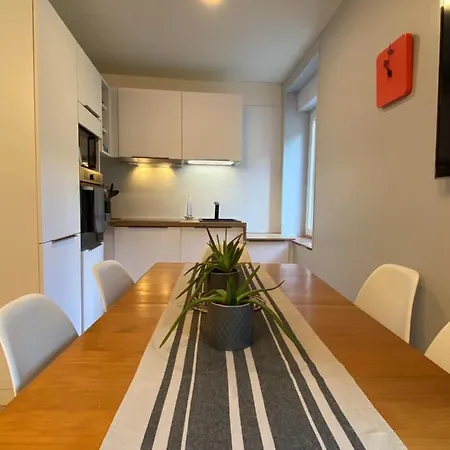 4 Chateaux 3 Star 3 Bed Bel Familial Quertineux Apartamento *