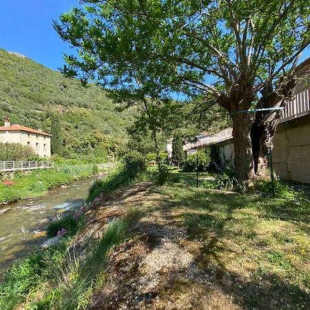 Lägenhet 3 Star 3 Bed Air Conditioned Quertineux 100m To Historic 4 Cathar Chateaux Access To A Very Pretty Riverside Garden!!